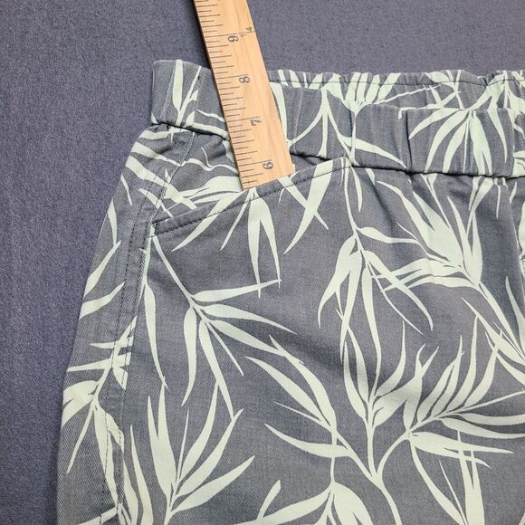 LANDS'END Womens Mid Rise Green Leaf Print Size 8 Straight Pants - Picture 11 of 13